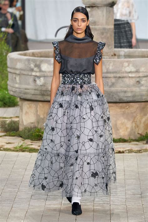 chanel couture youtube.com|Chanel haute couture 2020 price.